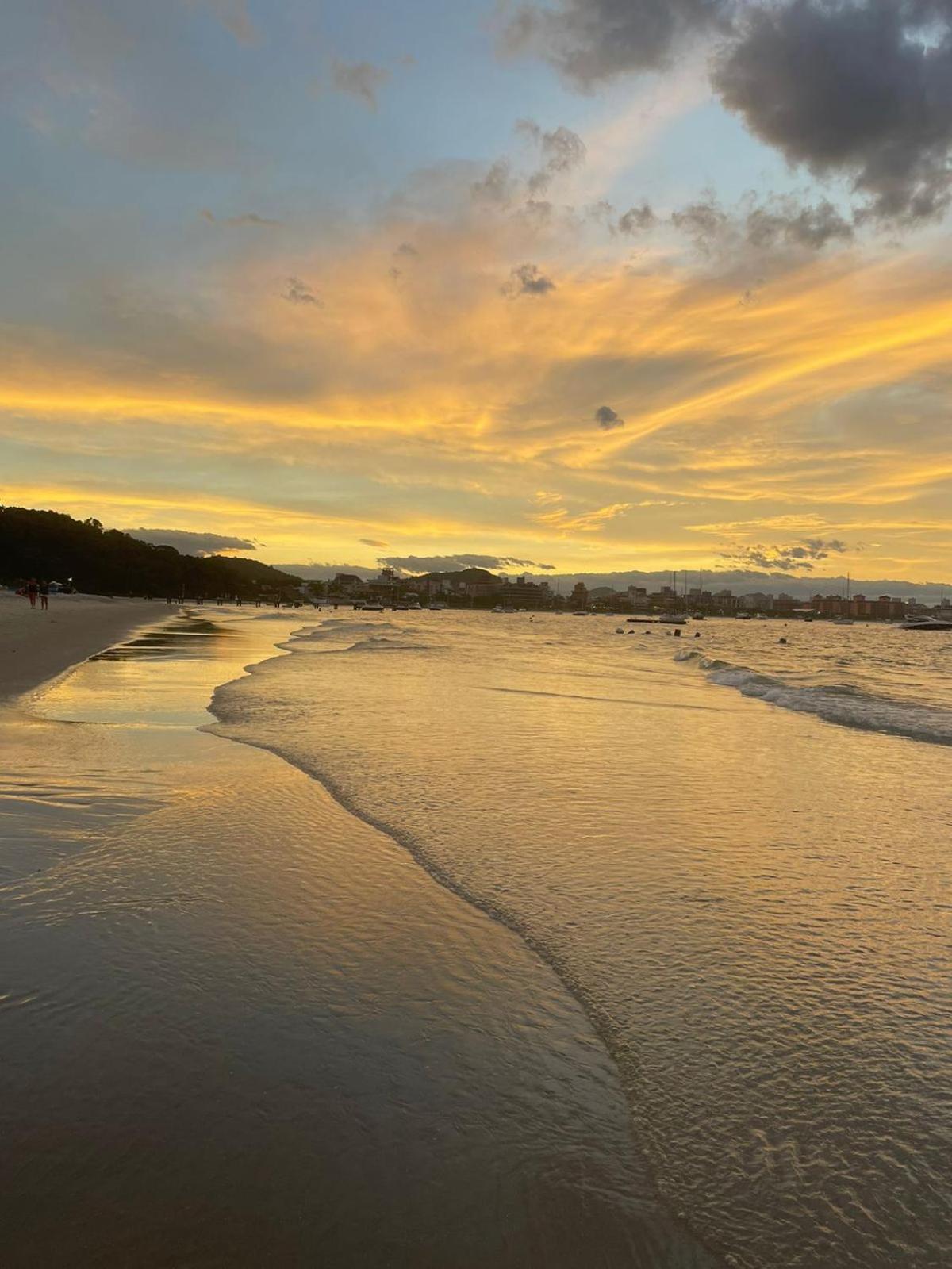 Floripa Jurere, Pe Na Areia! Apto 6 Apartamento