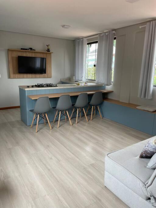 Apartamento Floripa Jurere, Pe Na Areia! Apto 6 *